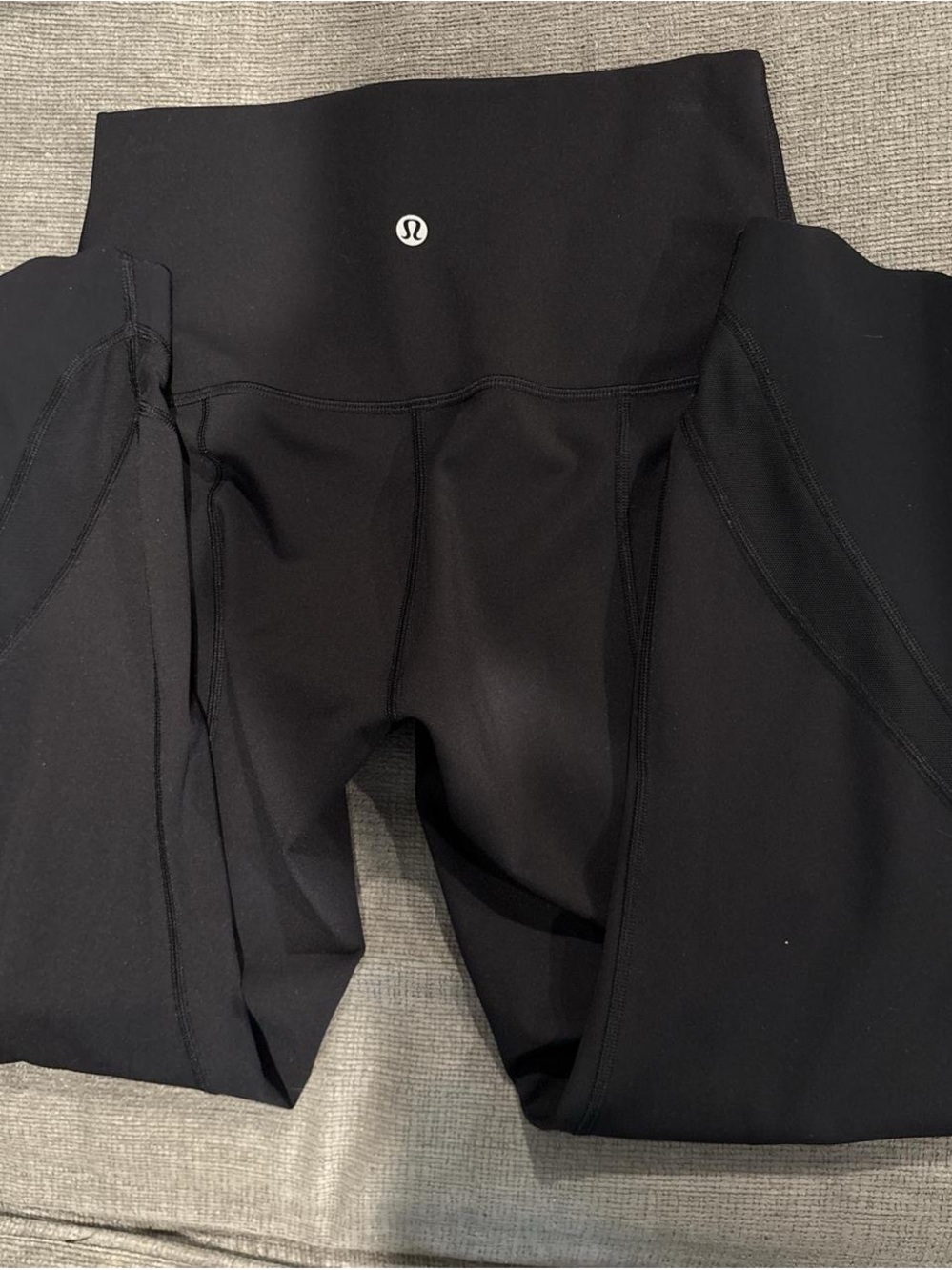 lululemon athletica Black High-Rise Leggings crop size 6